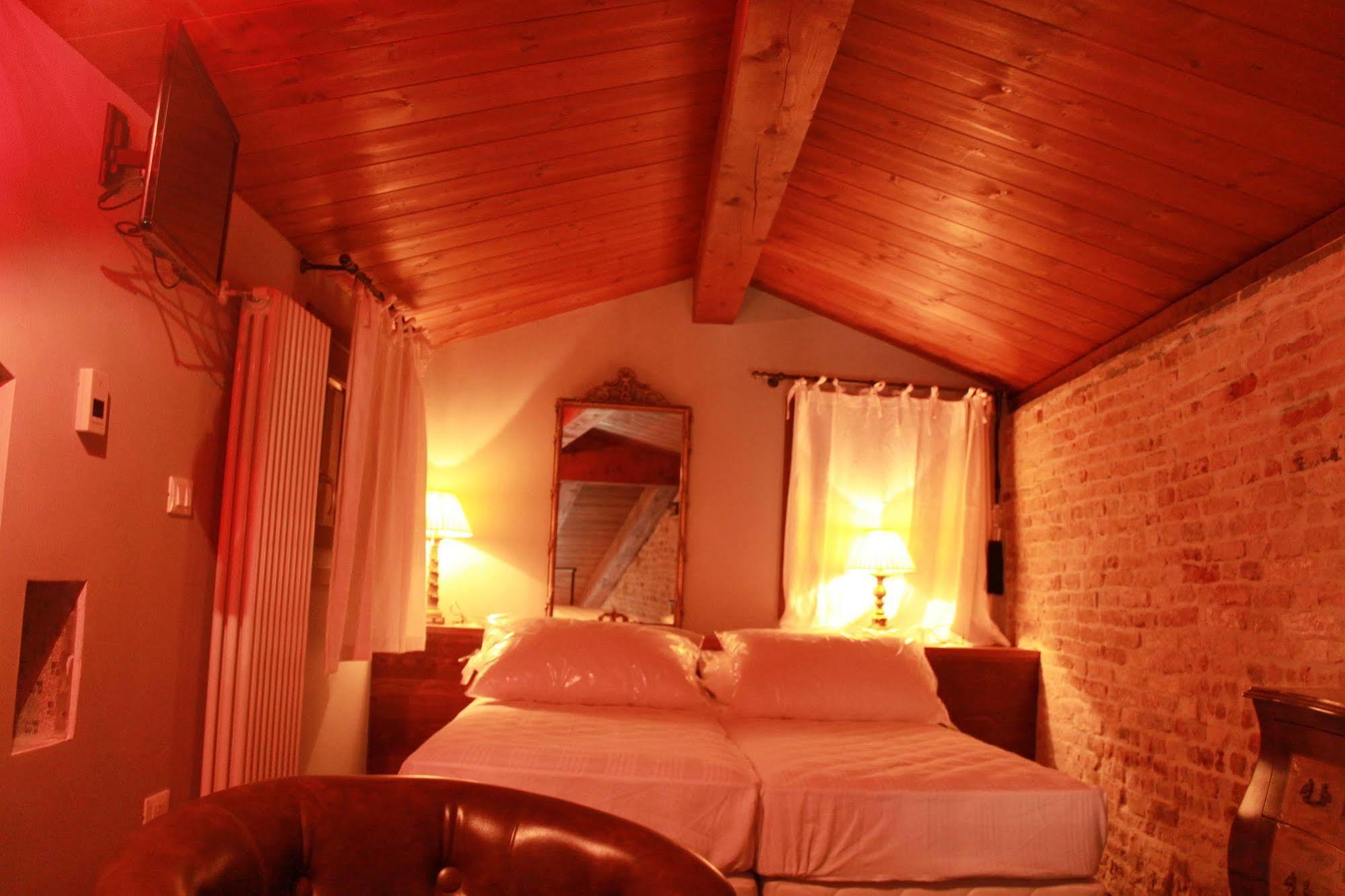 ונציה Rosso Charm B&B מראה חיצוני תמונה