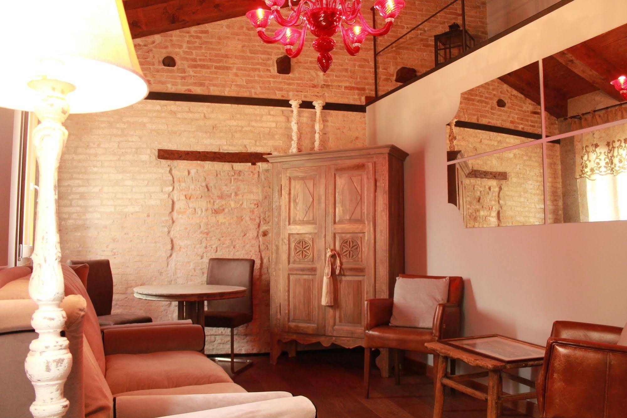 ונציה Rosso Charm B&B מראה חיצוני תמונה